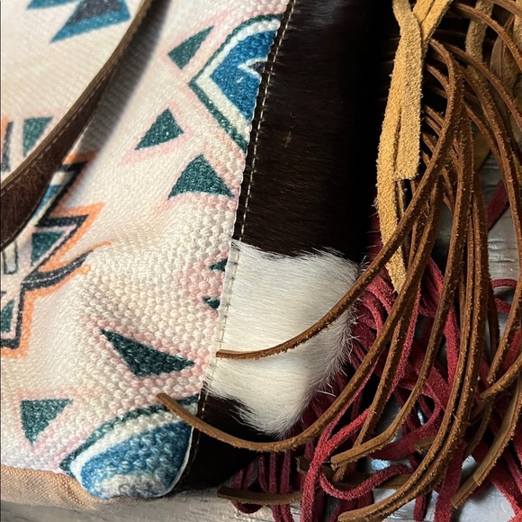 HOPOFLY BOHEMIAN CANVAS FUR LEATHER FRINGE LARGE TOTE BAG - Picture 5 of 16